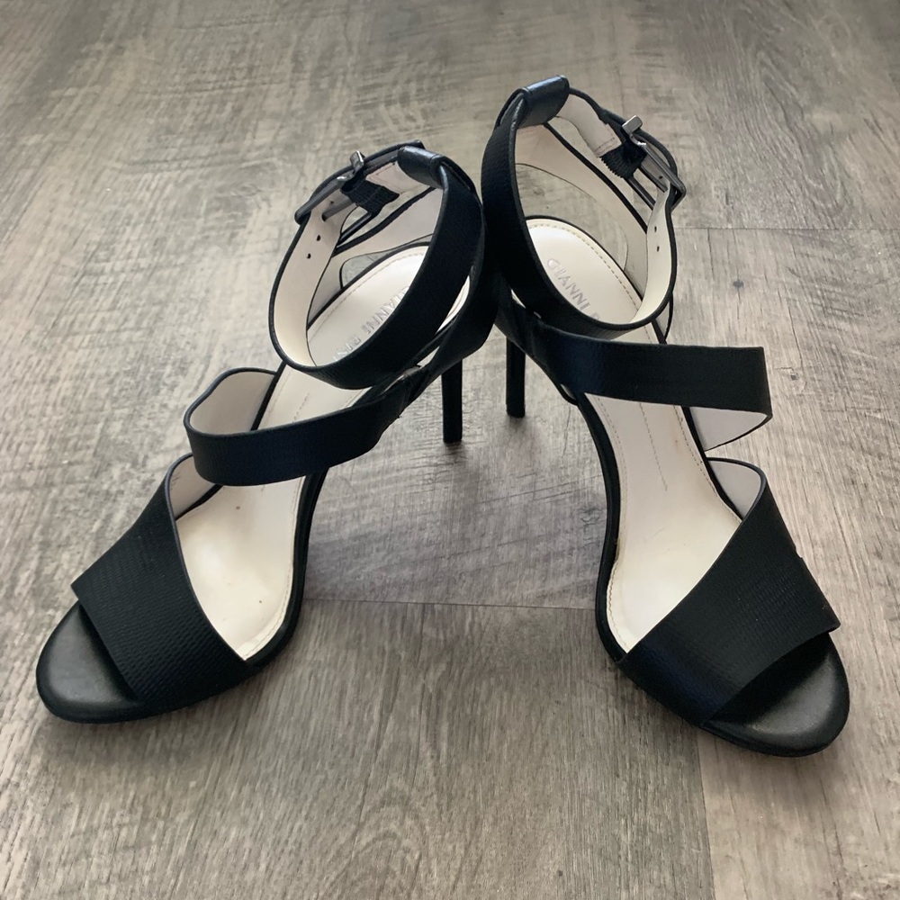 Gianni bini heels 10 women black buckle wrap ankle